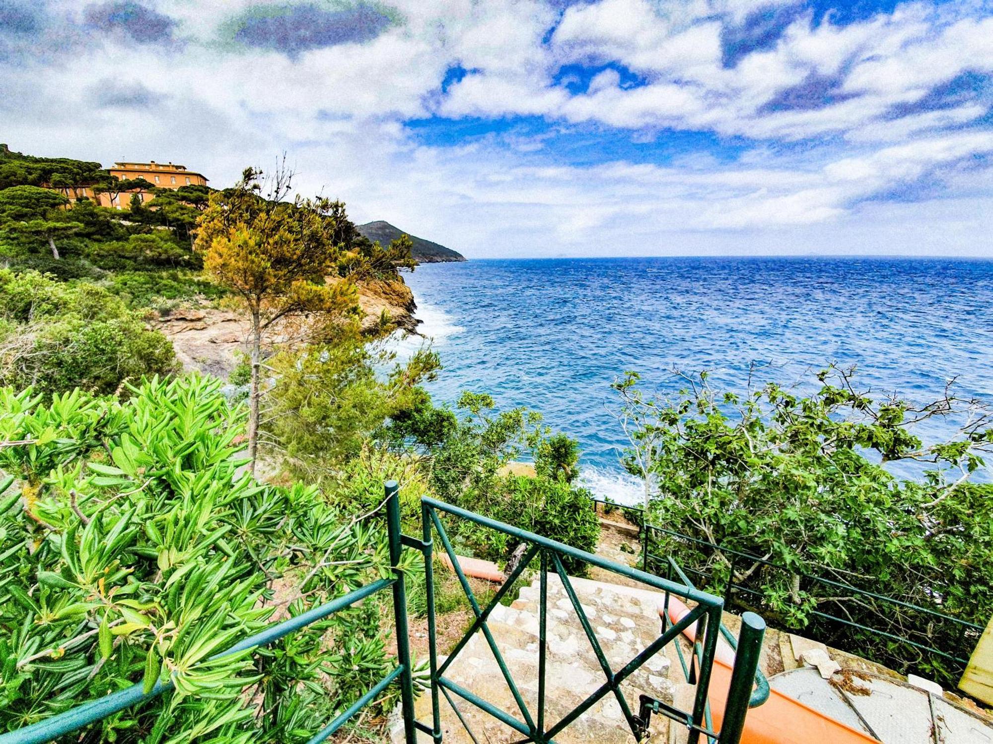 Appartamento Capo D Arco Il Pino Rio Marina Exterior foto